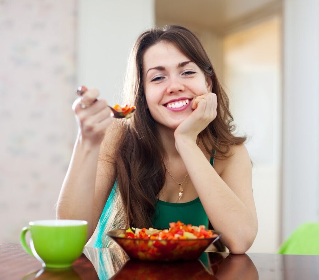 healthy-woman-eating-best-superfoods